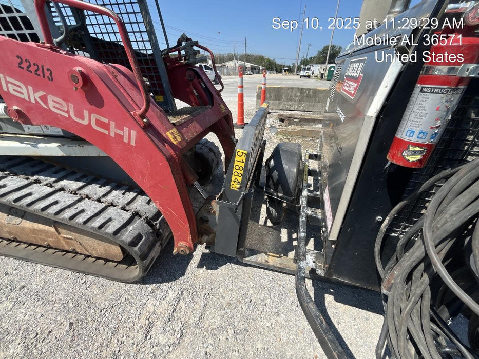 2025 SOLESBEE 48" Pallet Forks - Solesbee