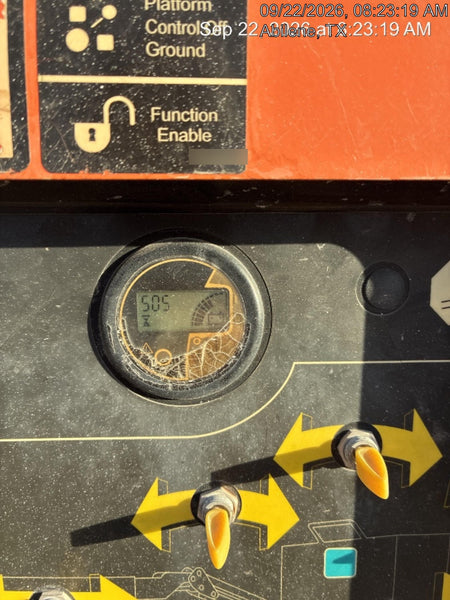 2019 JLG E300AJP