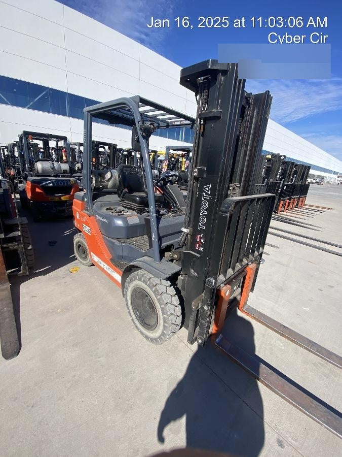 2022 TOYOTA 50-8FGU25
