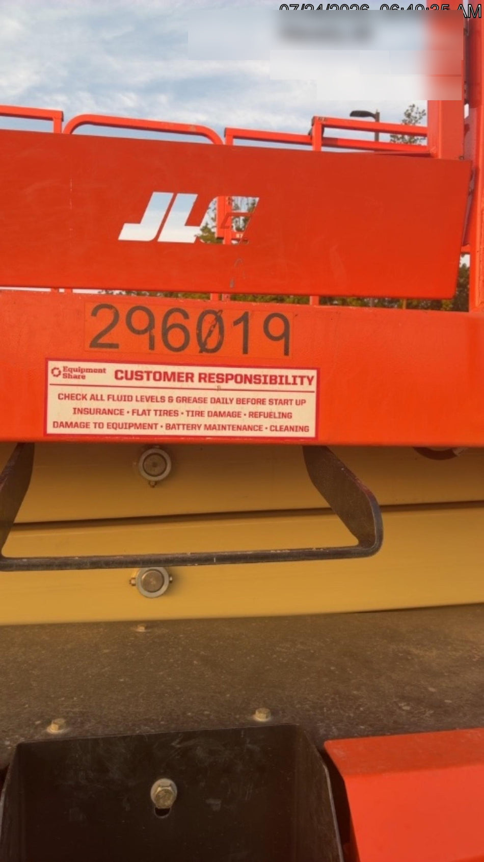 2023 JLG RT4394