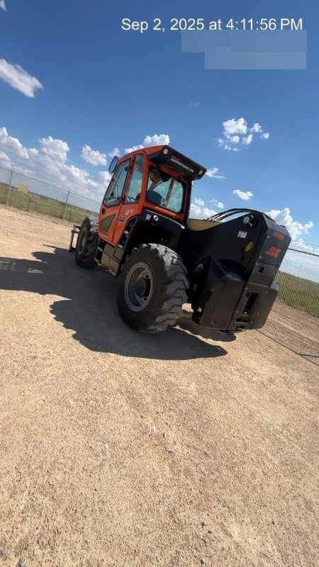 2025 JLG 1732