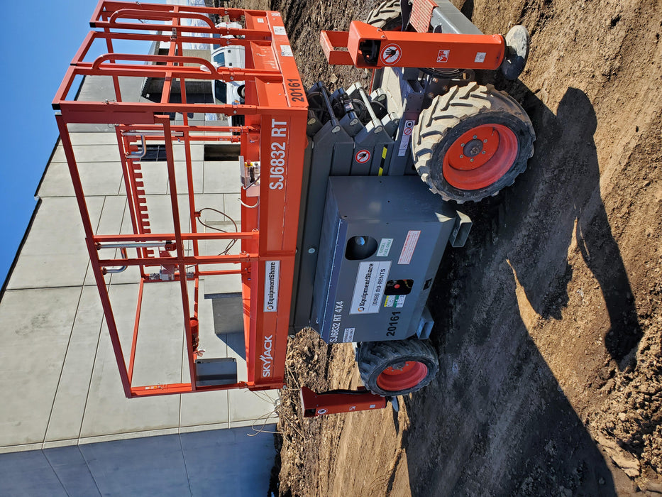 2018 SKYJACK SJ6832 RT
