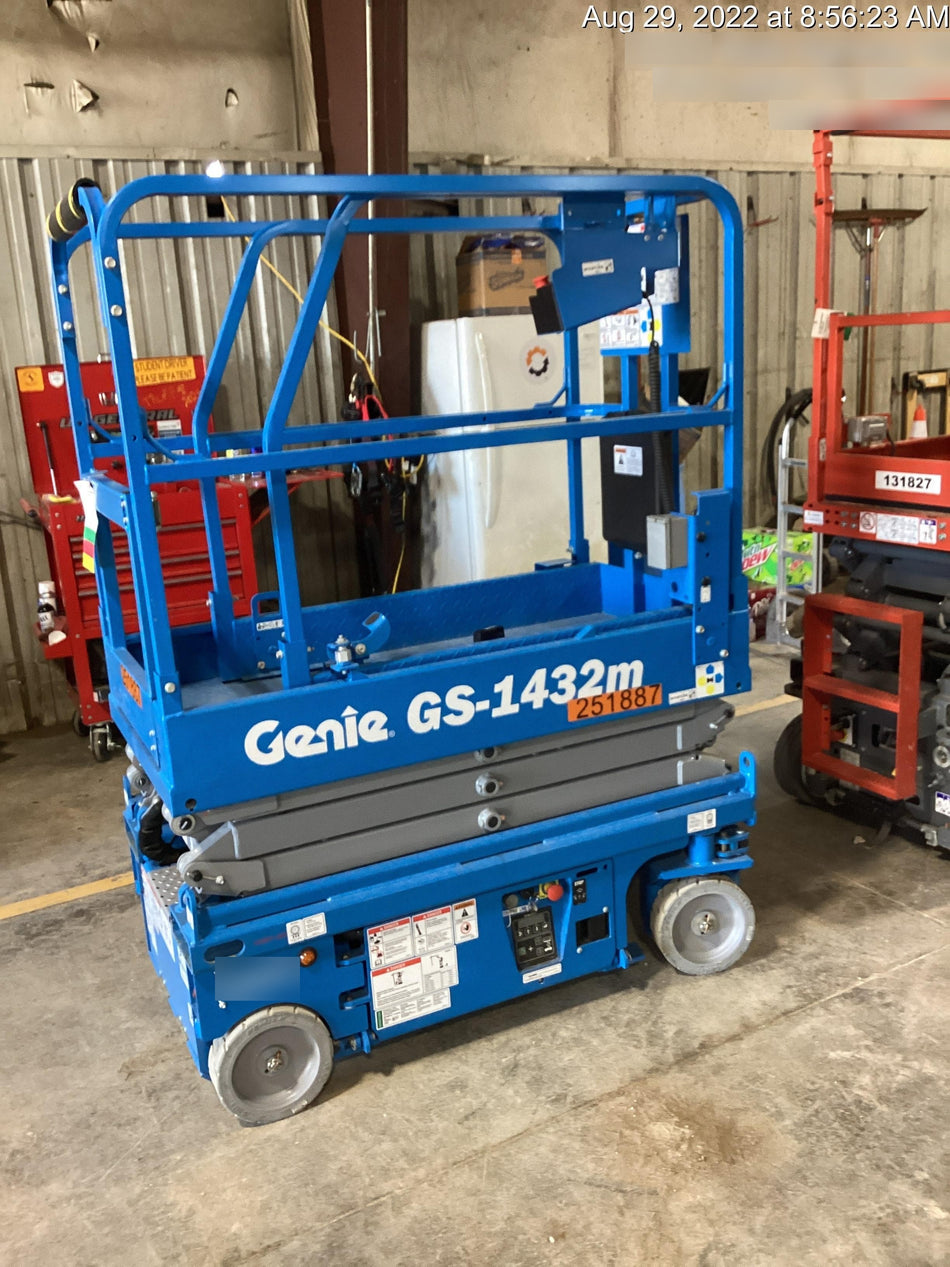 2022 GENIE GS-1432