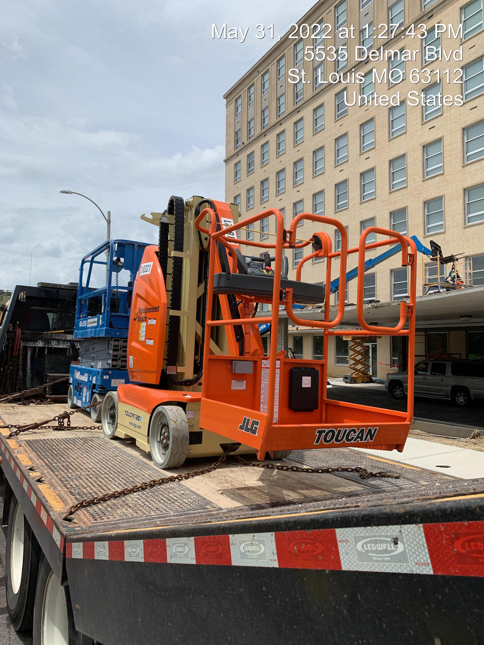 2022 JLG 26E