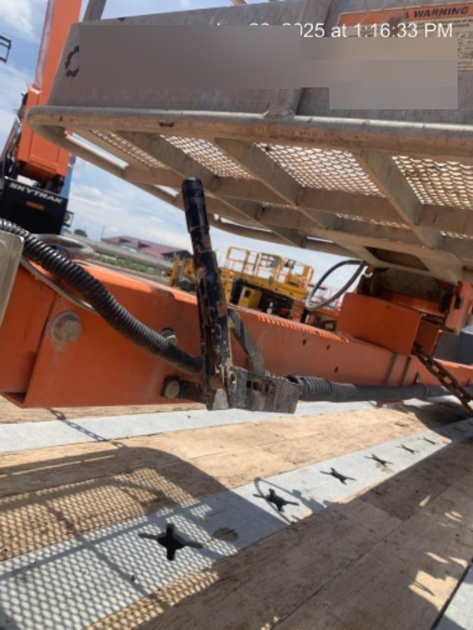 2023 JLG T500J