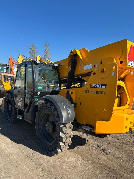 2023 JLG 1001100822