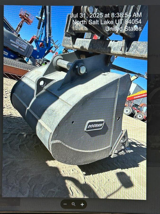 2020 DOOSAN 48" Excavator Bucket