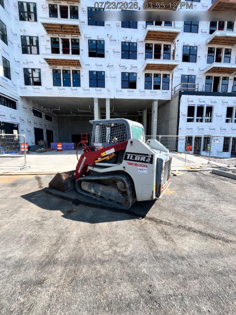 2022 TAKEUCHI TL8R2-R