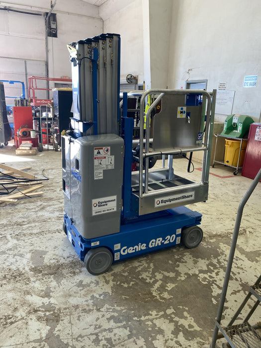 2021 GENIE GR-20