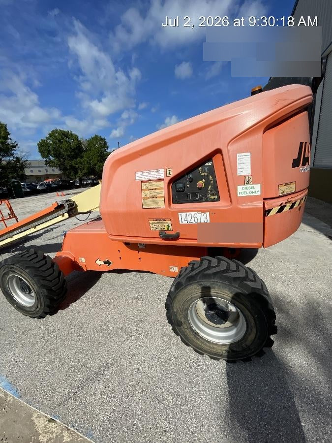 2021 JLG 400S