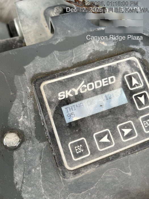 2020 Skyjack SJIII-3219 Solid NM Tires, Half height spring hinged entry gate, Dual Beacons, 800W Inverter