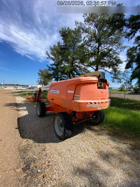 2020 JLG 660SJ
