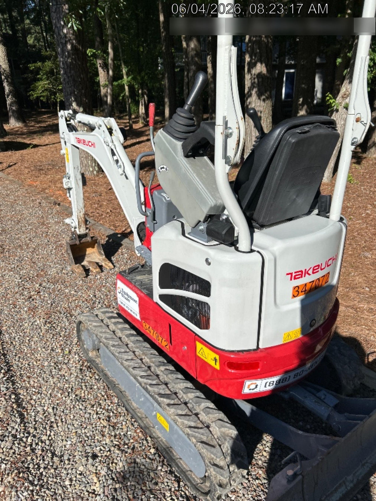 2023 TAKEUCHI TB210R