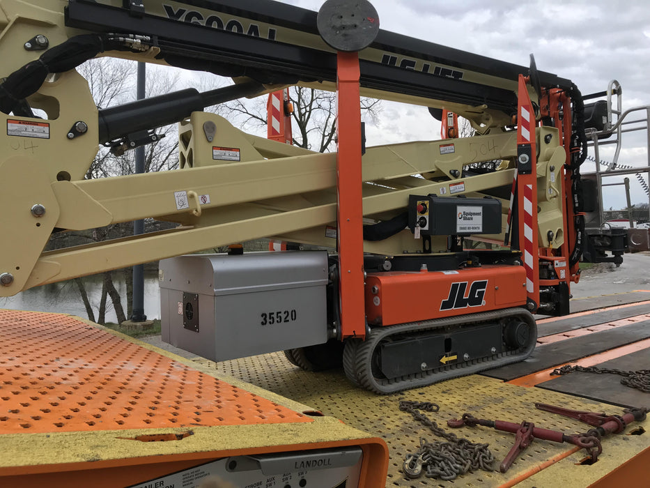 2019 JLG X600AJ