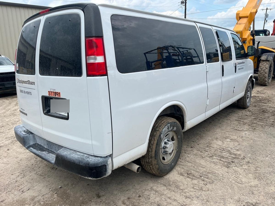 2023 CHEVROLET Express Van - Rental