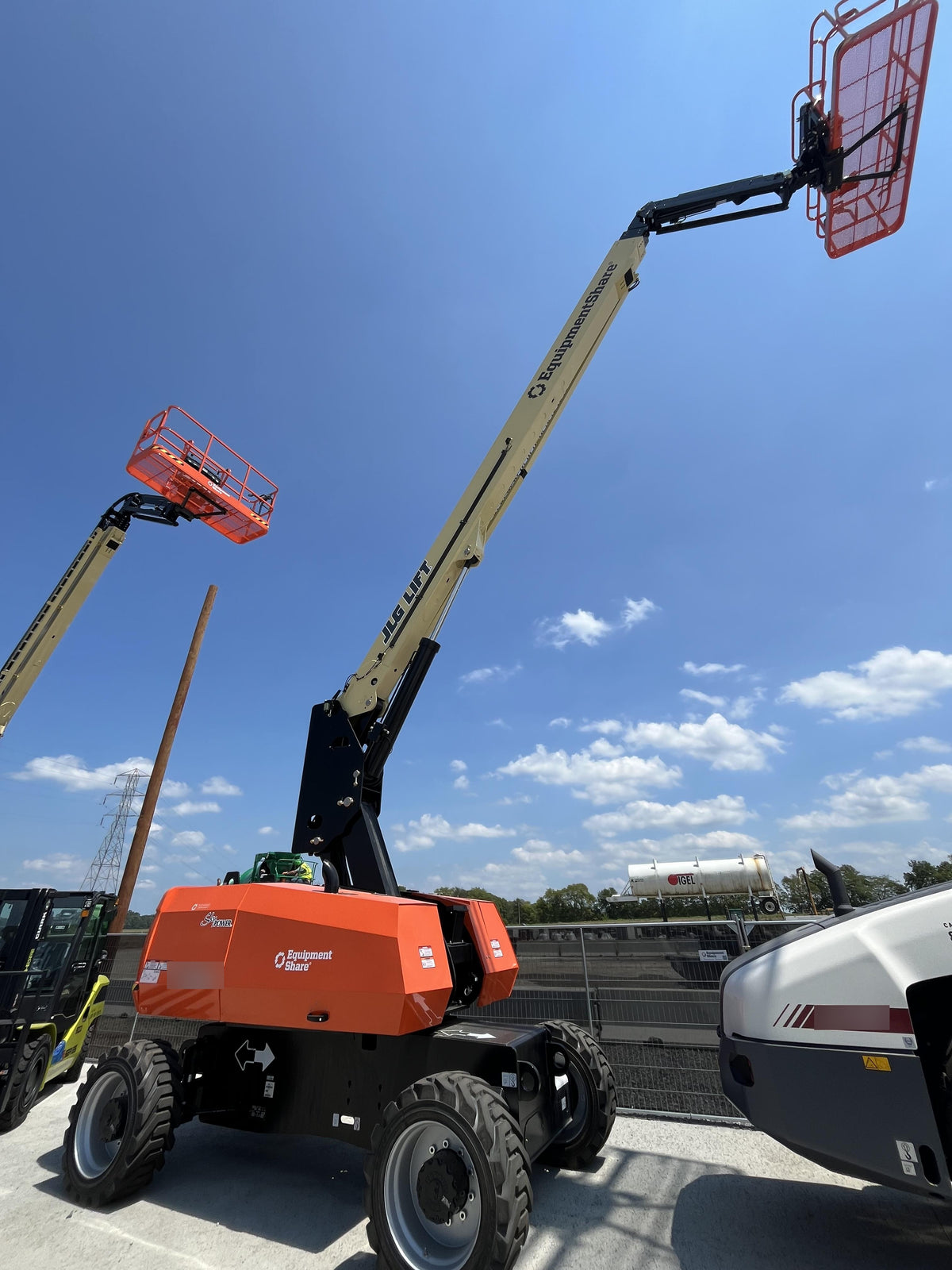 2026 JLG 860SJ