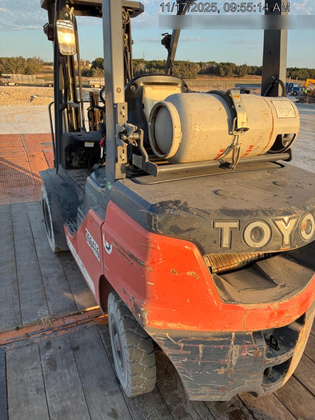 2022 TOYOTA 50-8FGU25