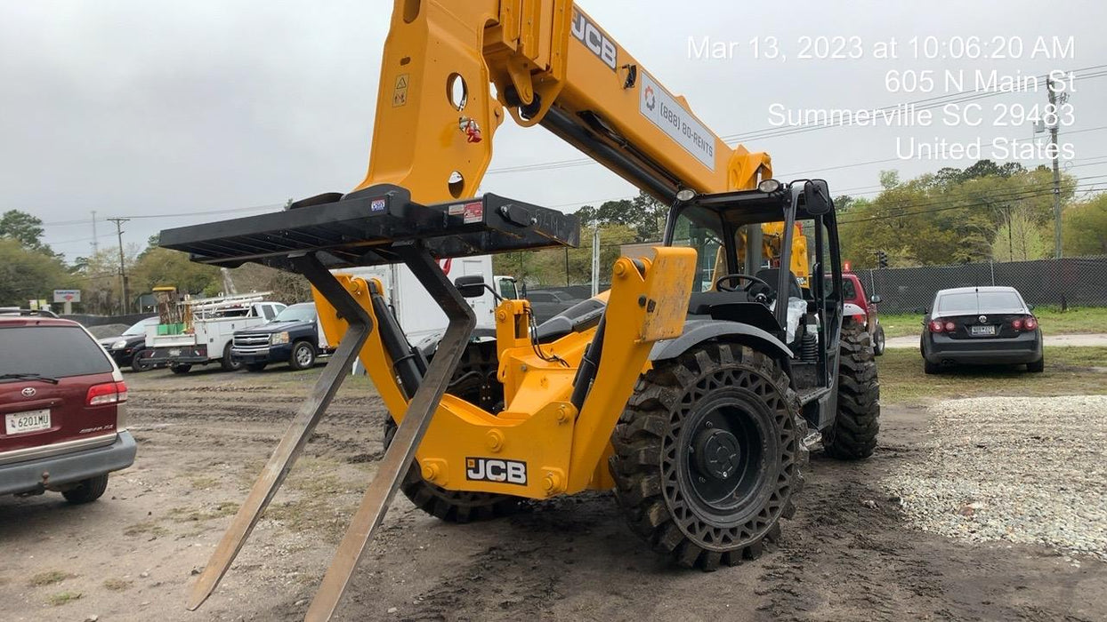 2023 JCB 510-56