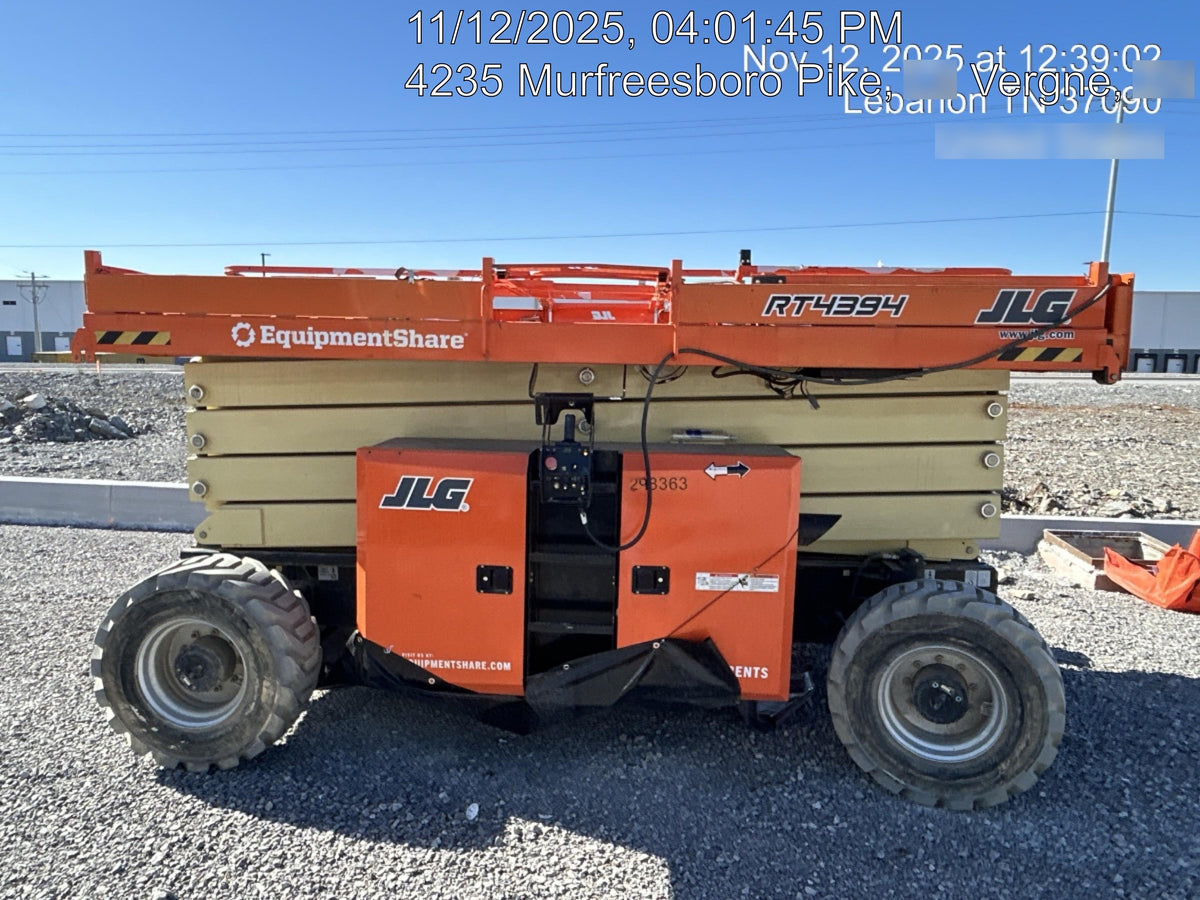 2023 JLG RT4394