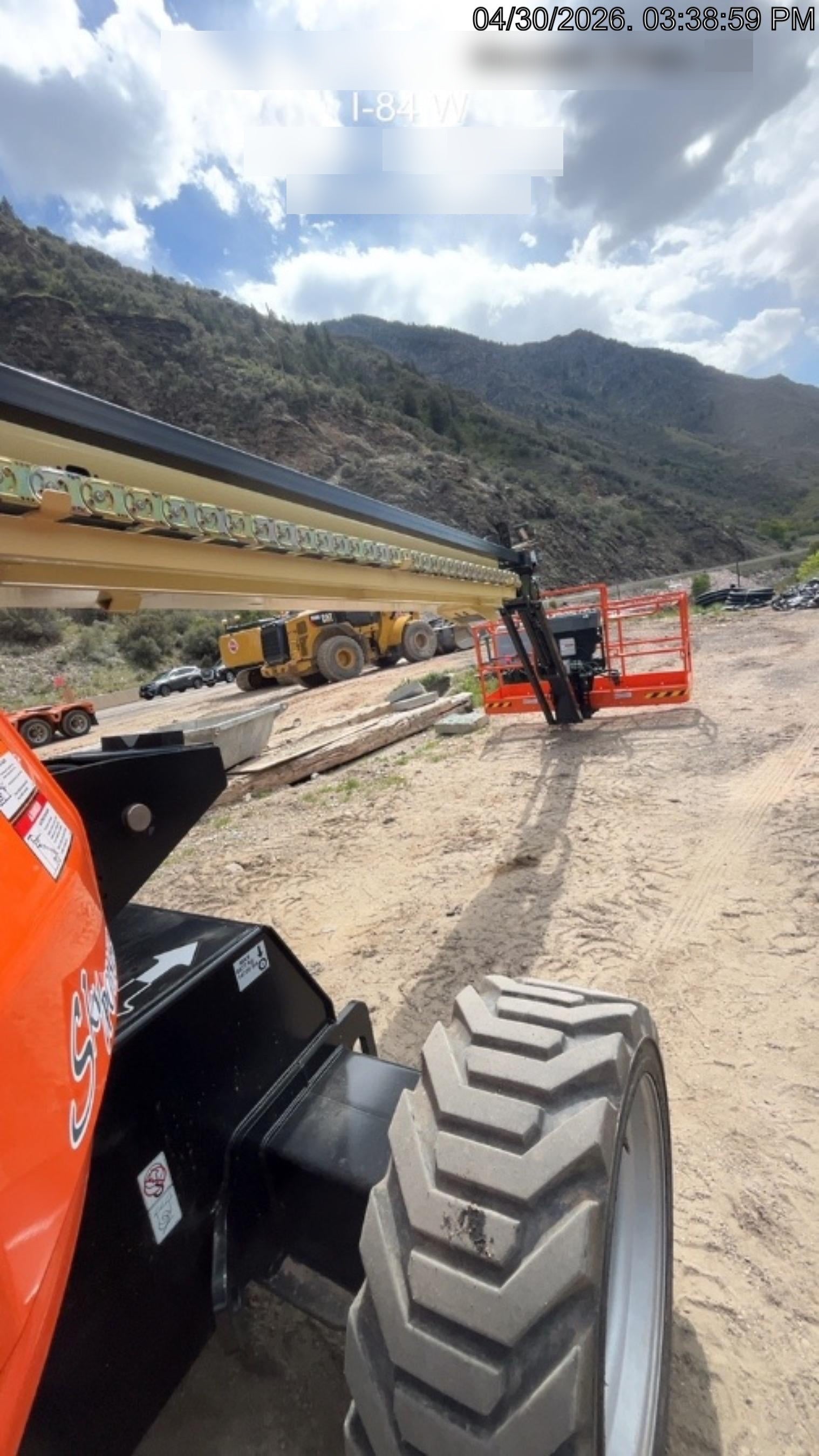 2025 JLG 660SJ