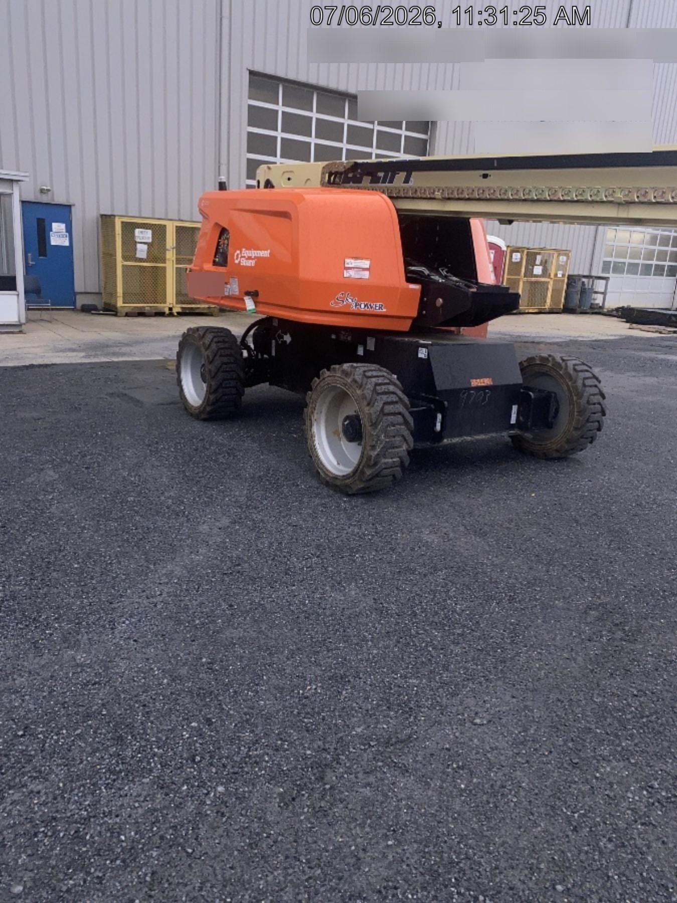 2025 JLG 660SJ