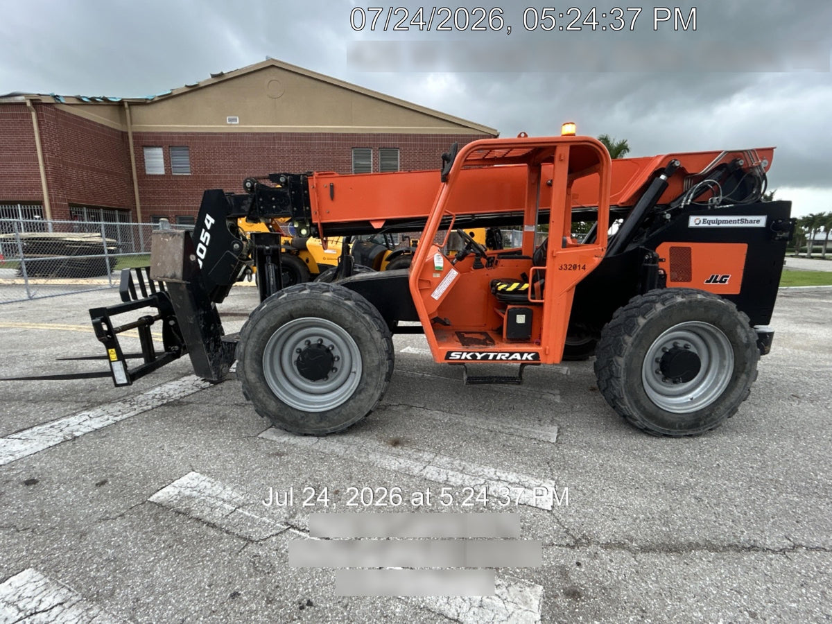 2023 SKYTRAK 10054