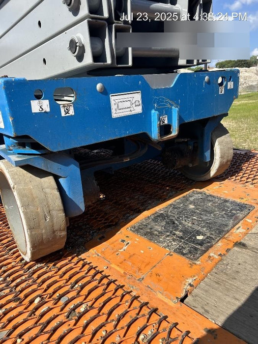 2018 Genie GS-3246 Genie GS-3246 w/Folding rails, Full height swing gate