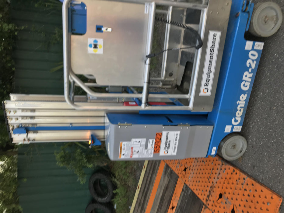 2019 GENIE GR-20