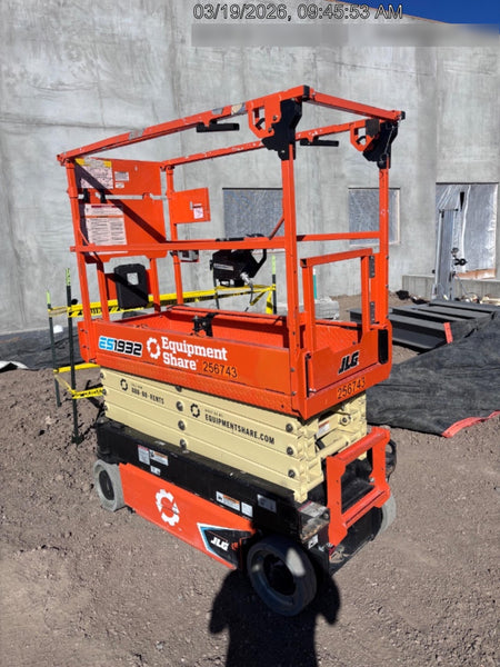 2022 JLG ES1932