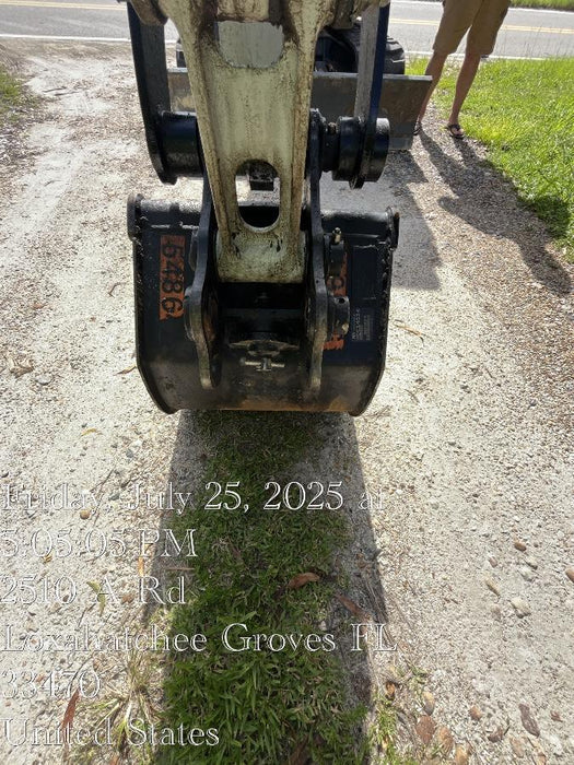 2025 TAKEUCHI 24" Bucket Takeuchi