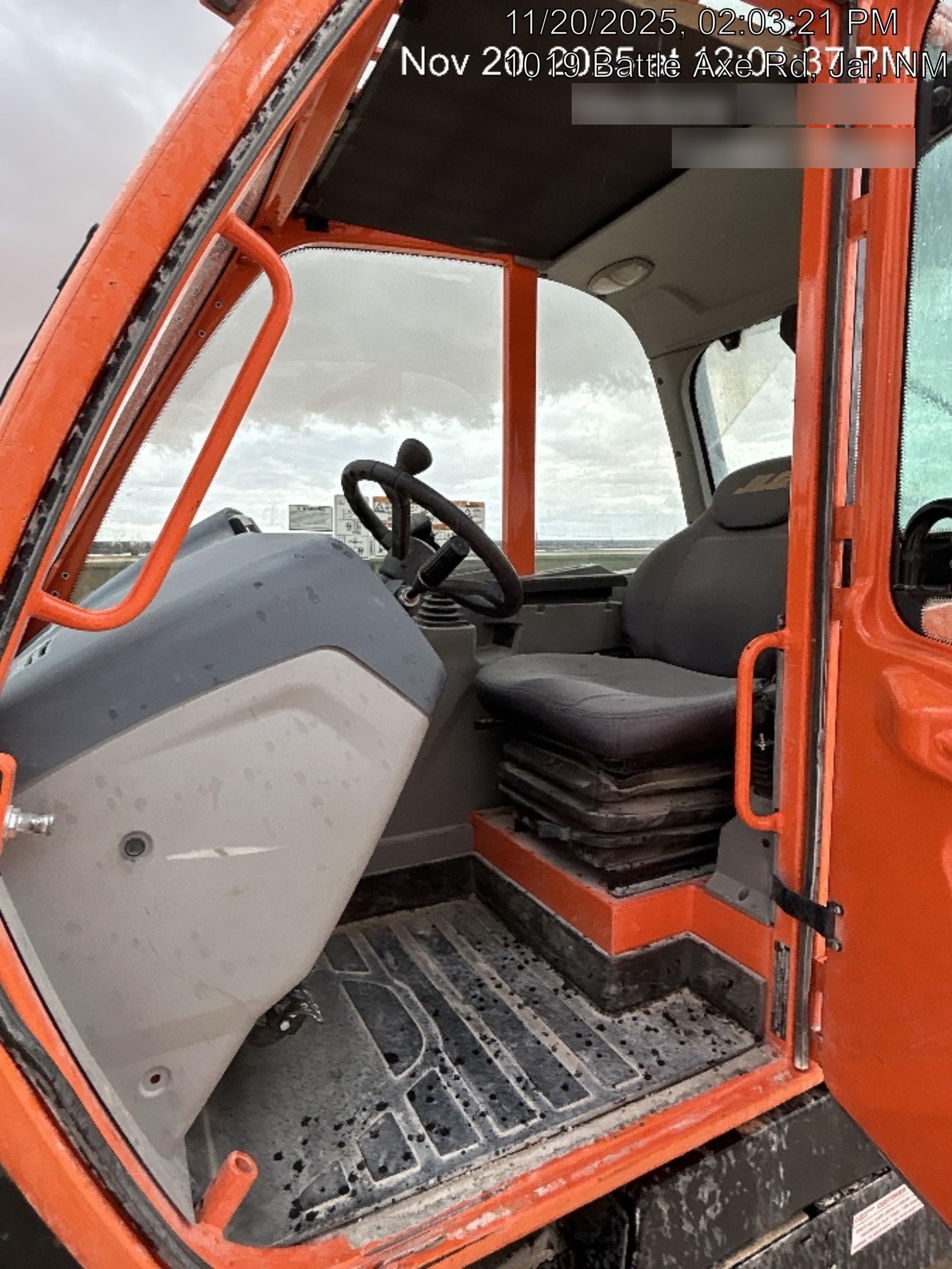 2021 JLG 1644