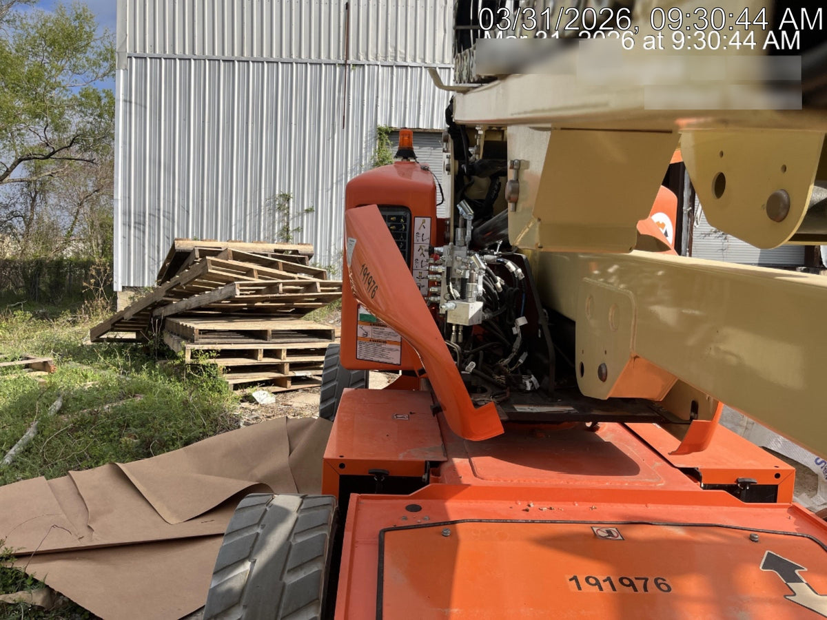 2021 JLG E450AJ