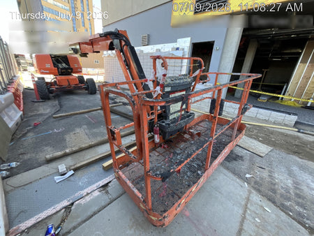 2022 JLG 660SJ