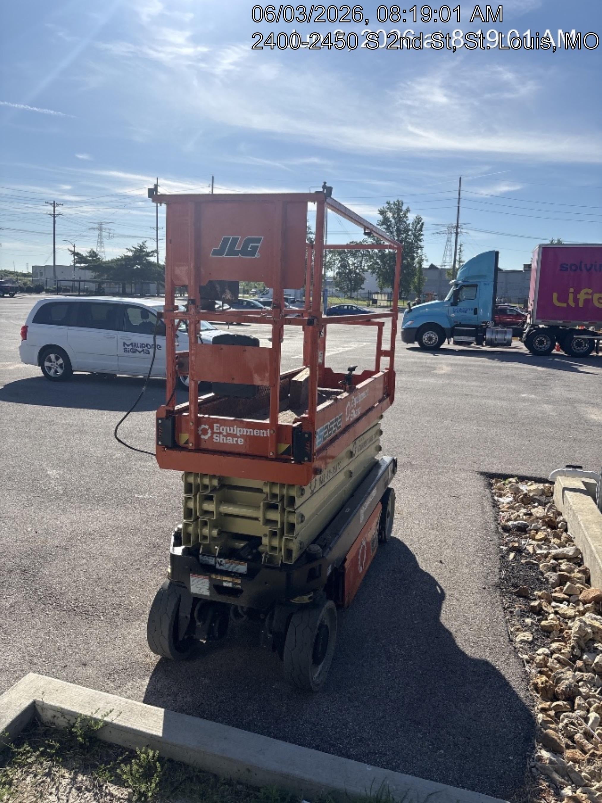 2022 JLG ES2632