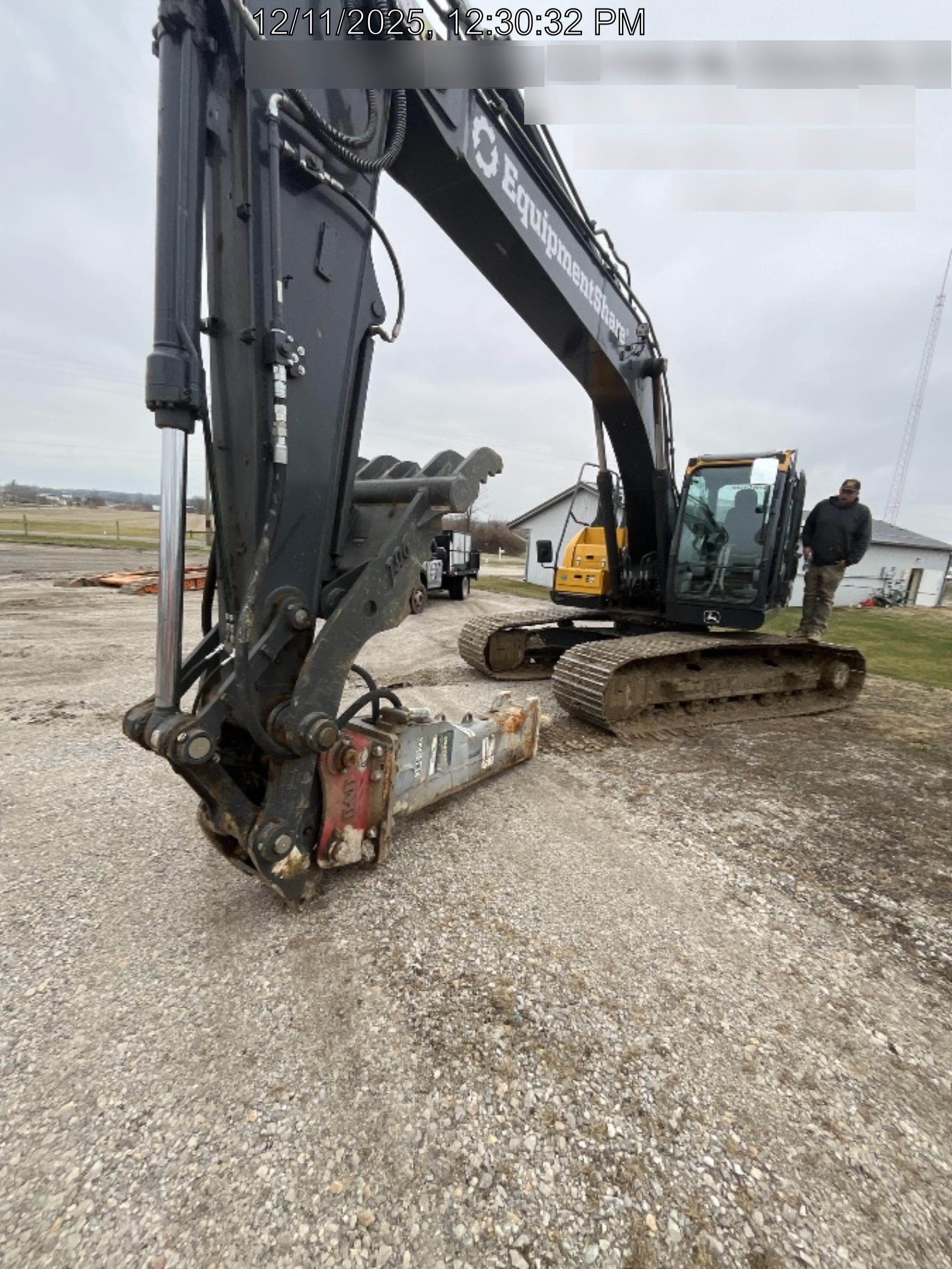 2023 EPIROC EC140T