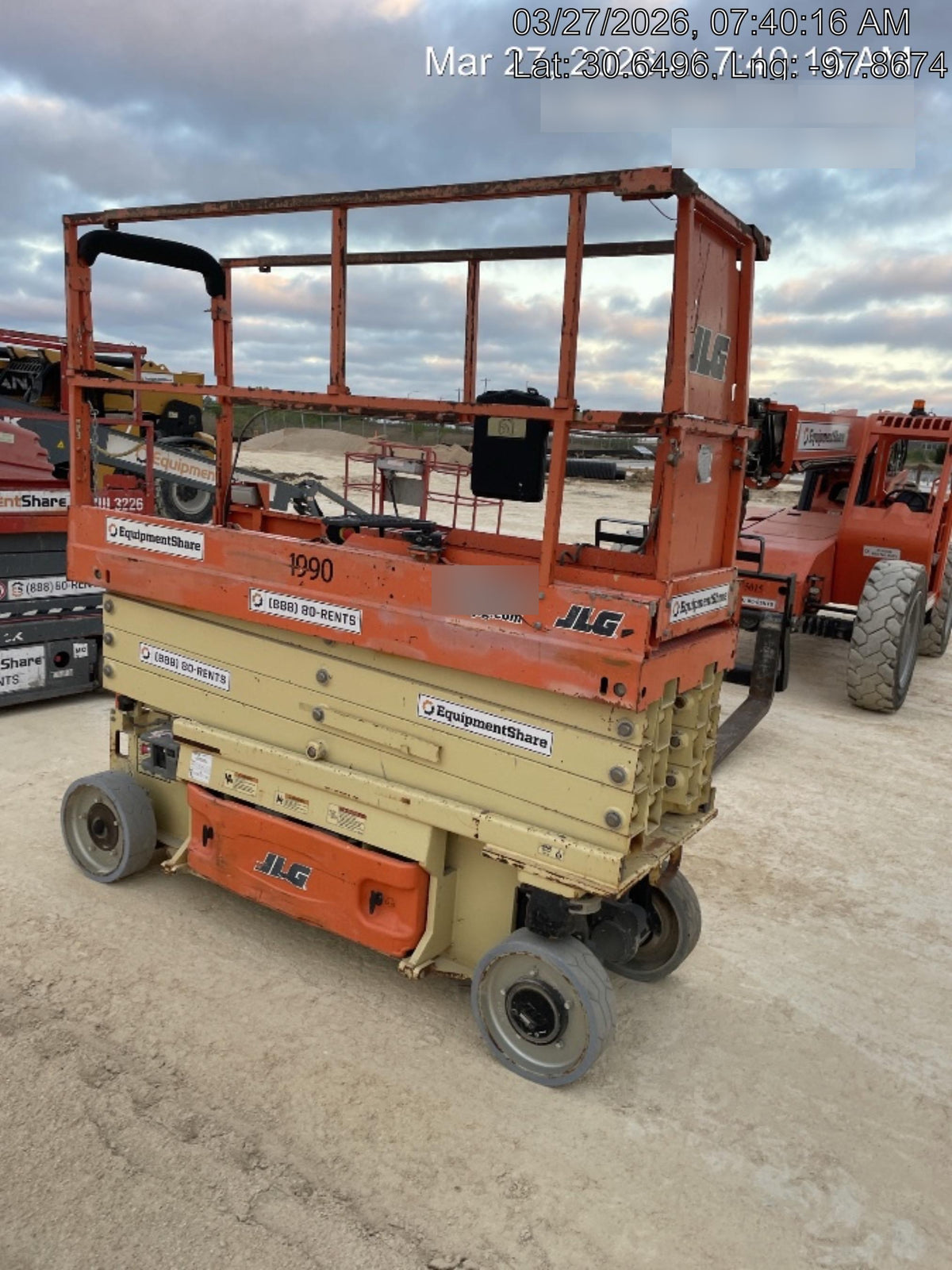 2016 JLG 2632ES