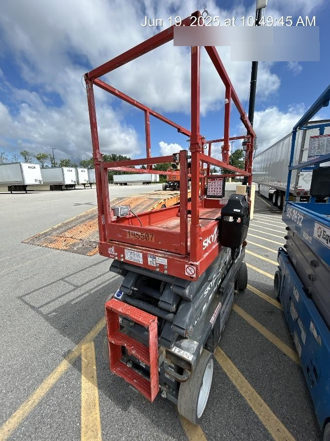 2021 SKYJACK SJ3226