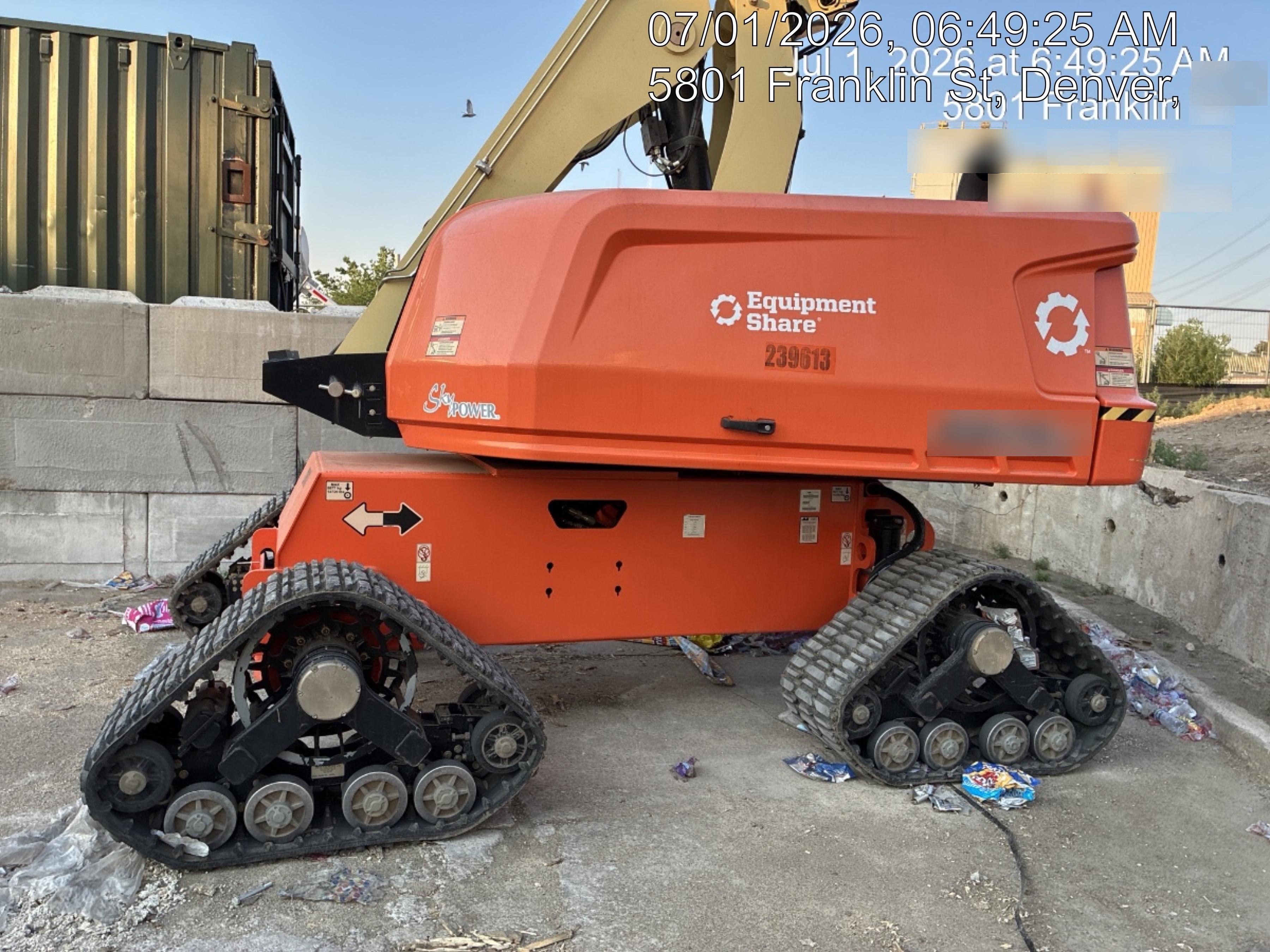 2022 JLG 660SJ Quad Track