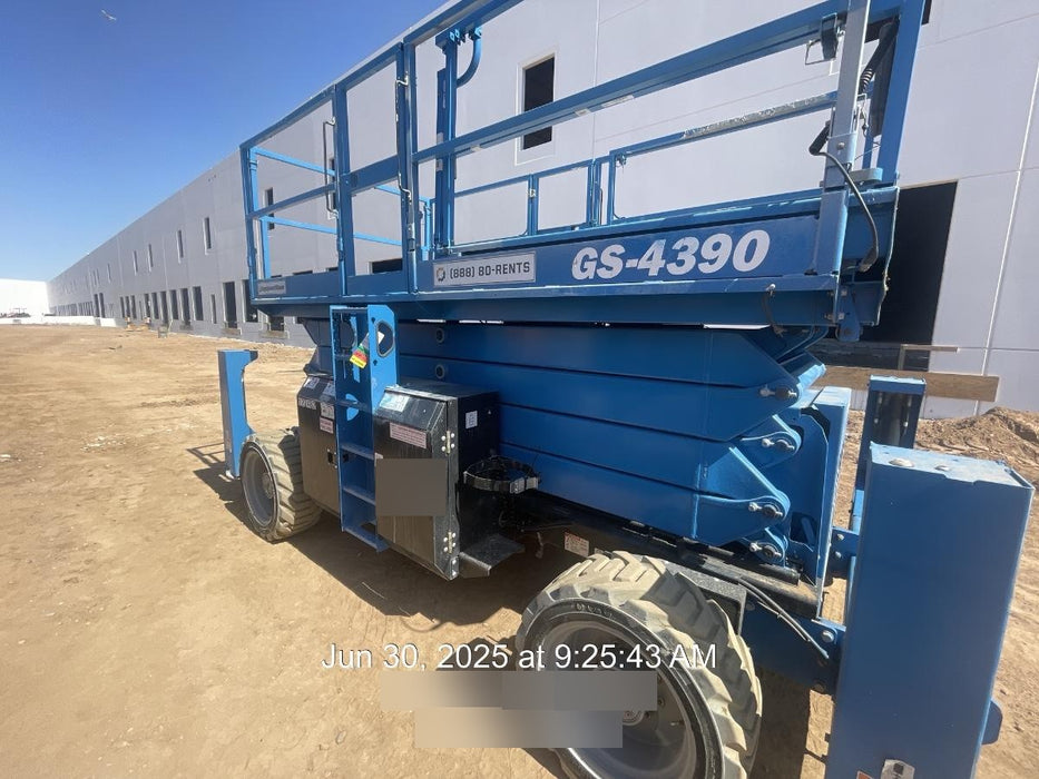 2020 GENIE GS-4390 RT