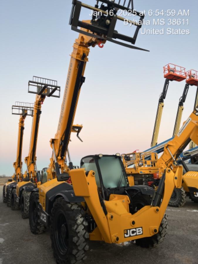 2025 JCB 514-56