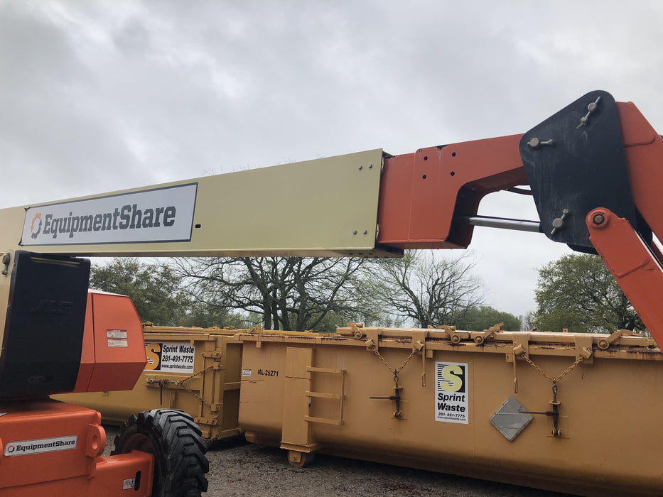 2019 JLG 800AJ