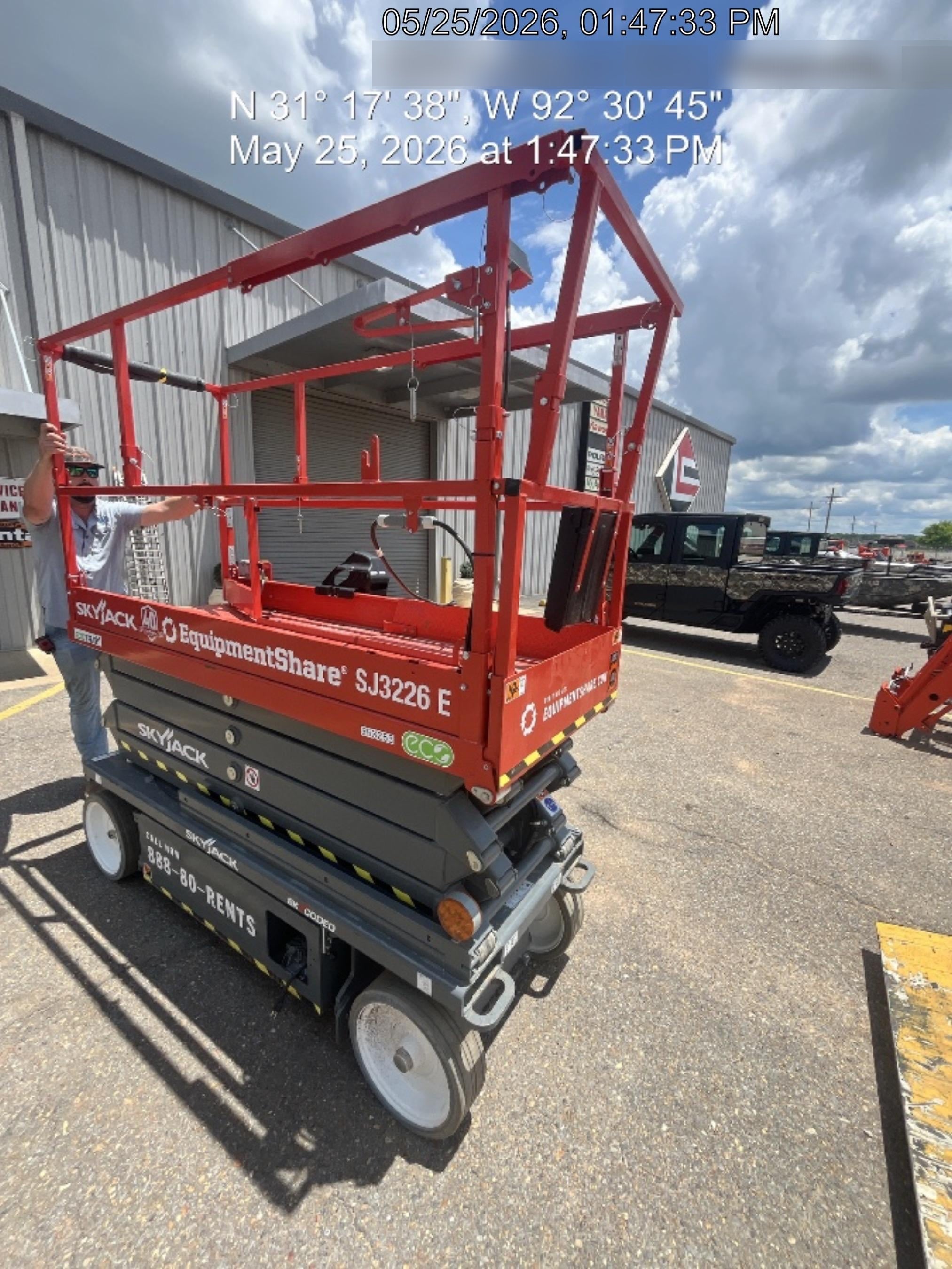 2025 SKYJACK SJ3226