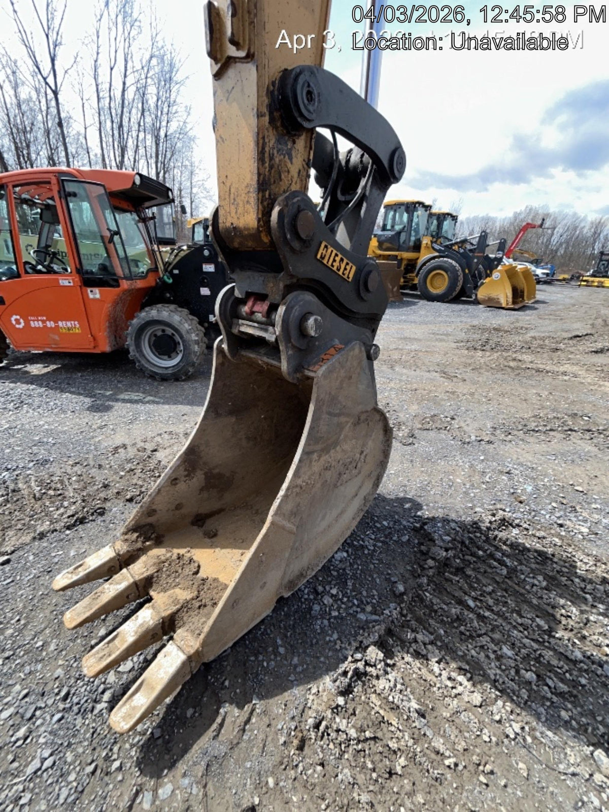2025 LINK-BELT 24" Bucket - Link Belt