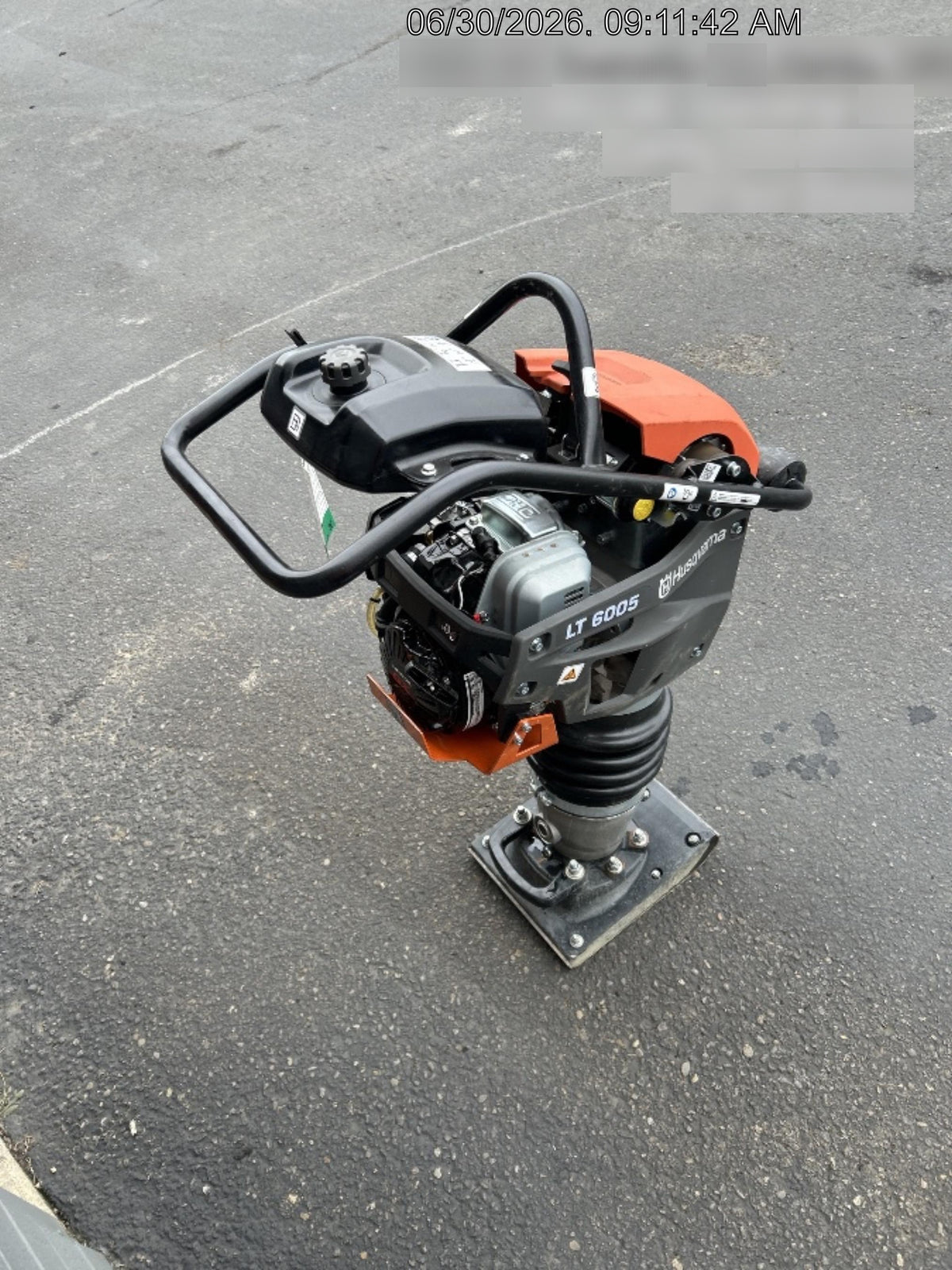 2024 HUSQVARNA LT6005