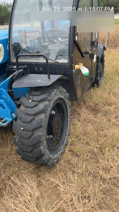 2019 Genie GTH-5519 Cab/Heat/AC, Solid RT Tires, LED Work Lights, Beacon, 48" Carriage, 48" Forks