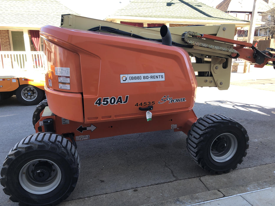 2019 JLG 450AJ