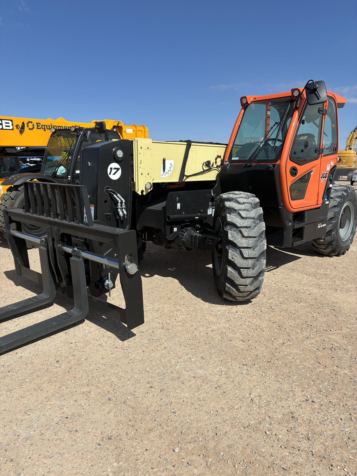 2026 JLG 1732