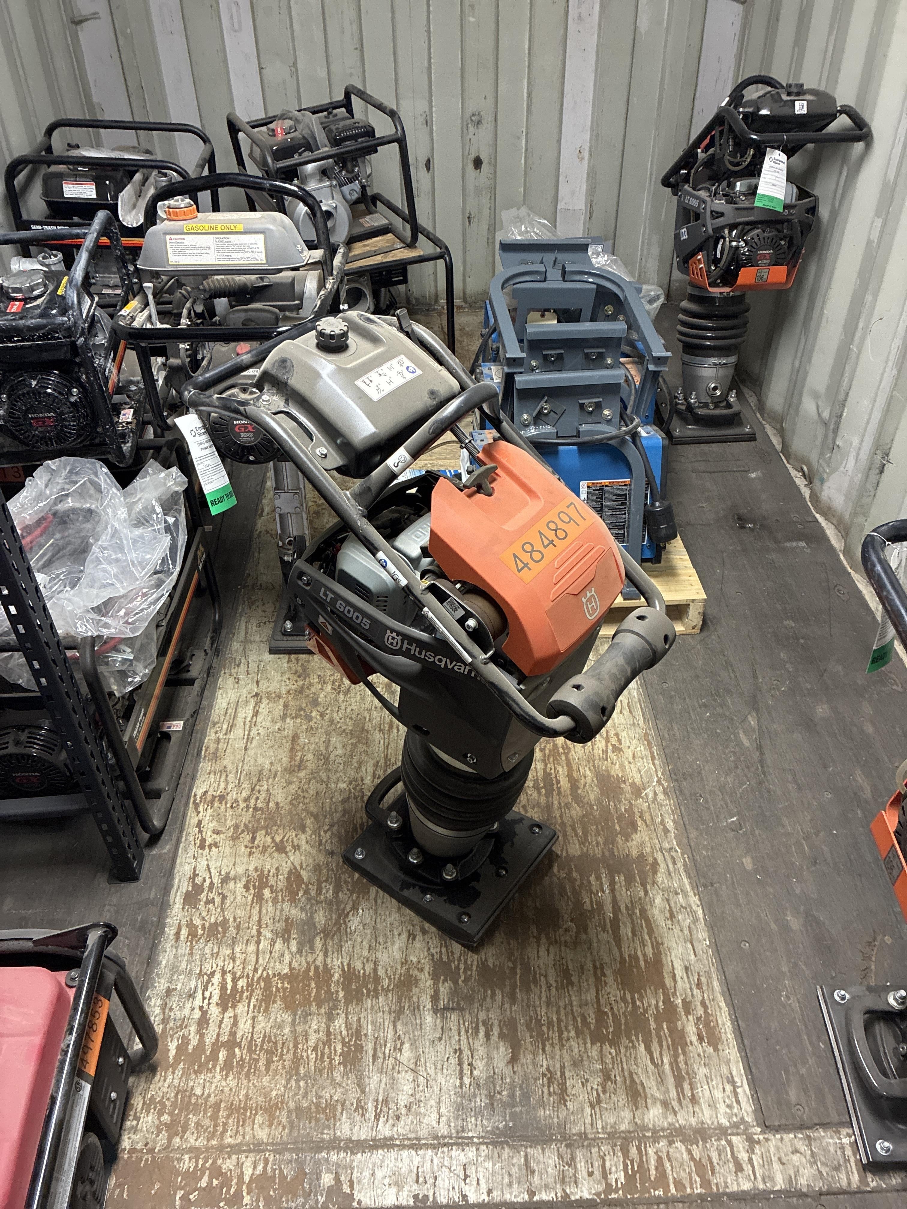 2025 HUSQVARNA LT6005