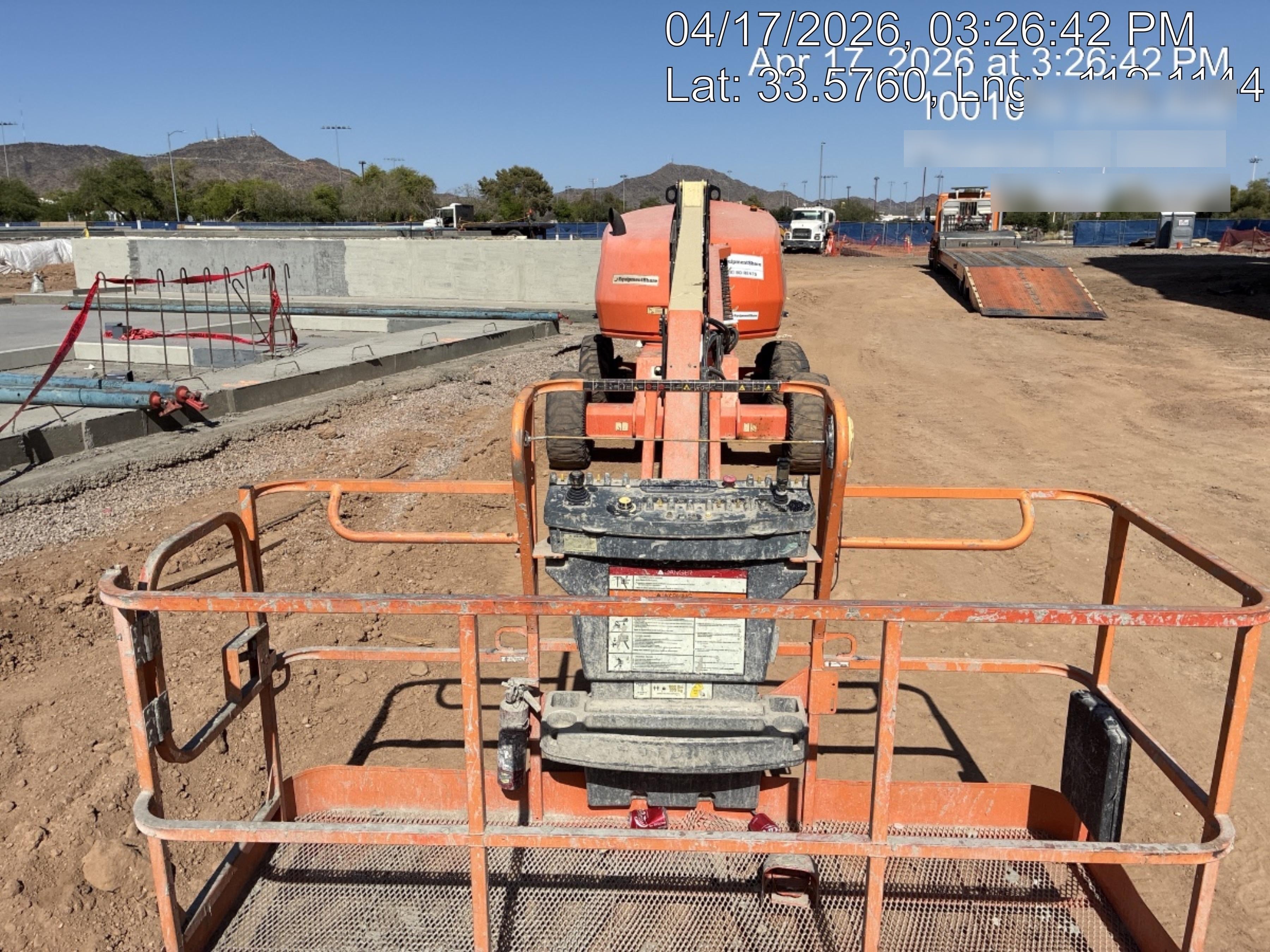 2020 JLG 460SJ