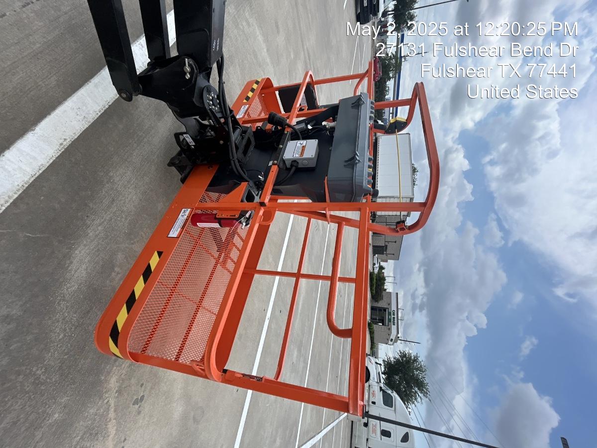 2025 JLG 460SJ
